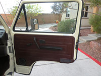 1982VanagonPassDoorTrim