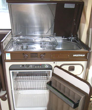 1984ClubJokerKitchen2