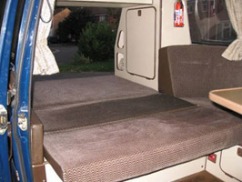 1984ClubJokerLowerBed1